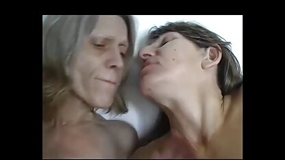 दो परिपक्व समलैगिंकों और अच्छा saggy tits