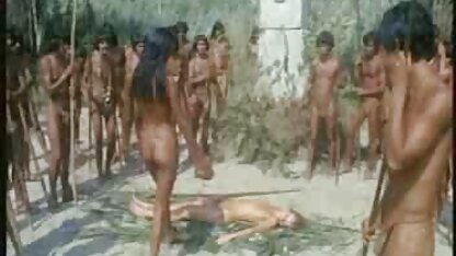 लौरा रत्न और अंतिम 5 में नग्न