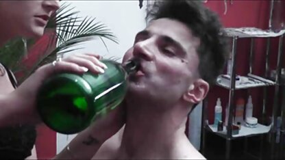 Domina चेरी noir fussfetisch und zwangsbetaeubung