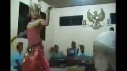 बाली पुराने कामुक सेक्सी डांस 13